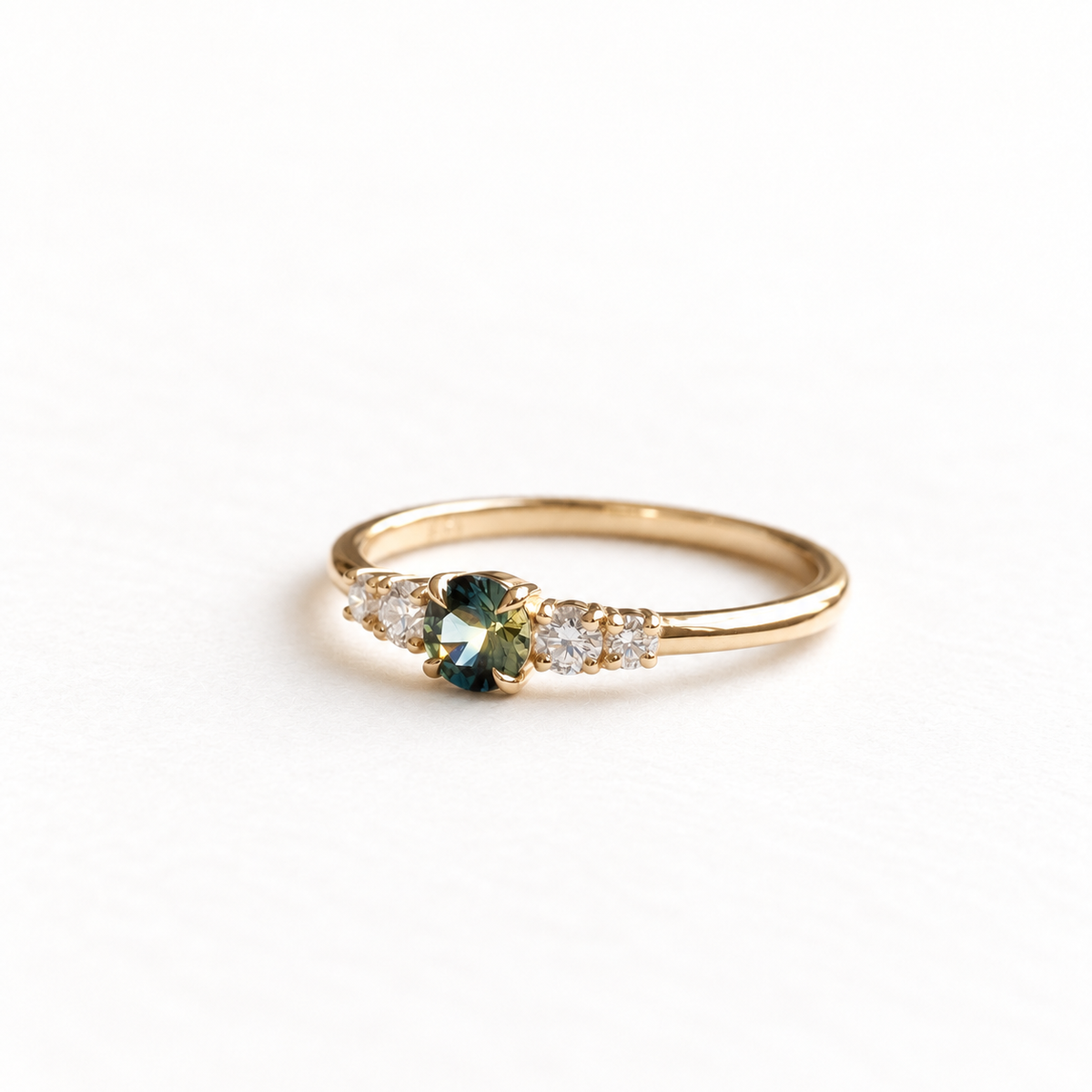 0.5TCW Sapphire Diamond Ring