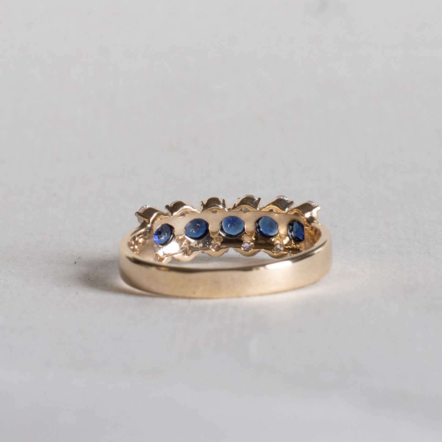 14k Sapphire Diamond Cluster Band