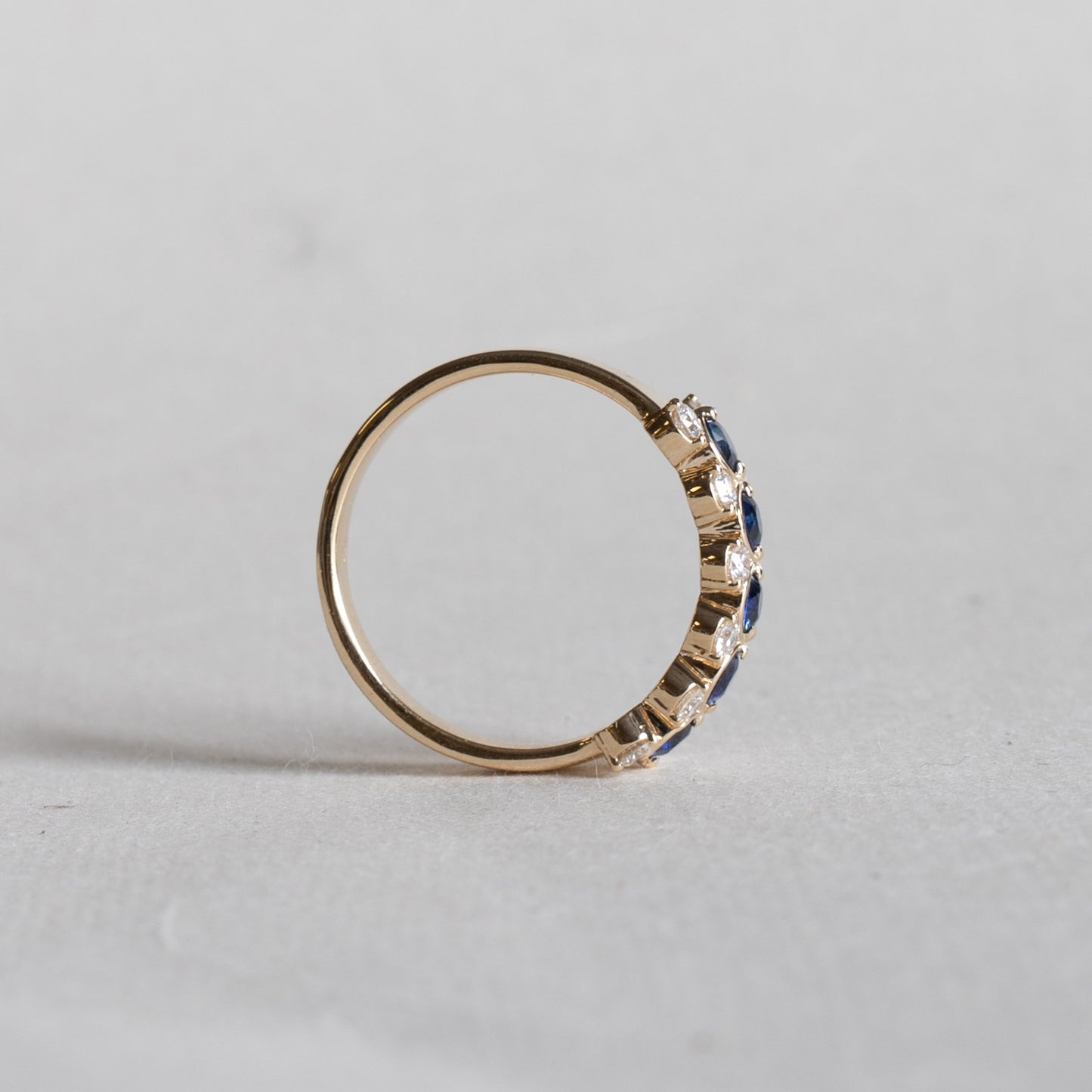 14k Sapphire Diamond Cluster Band
