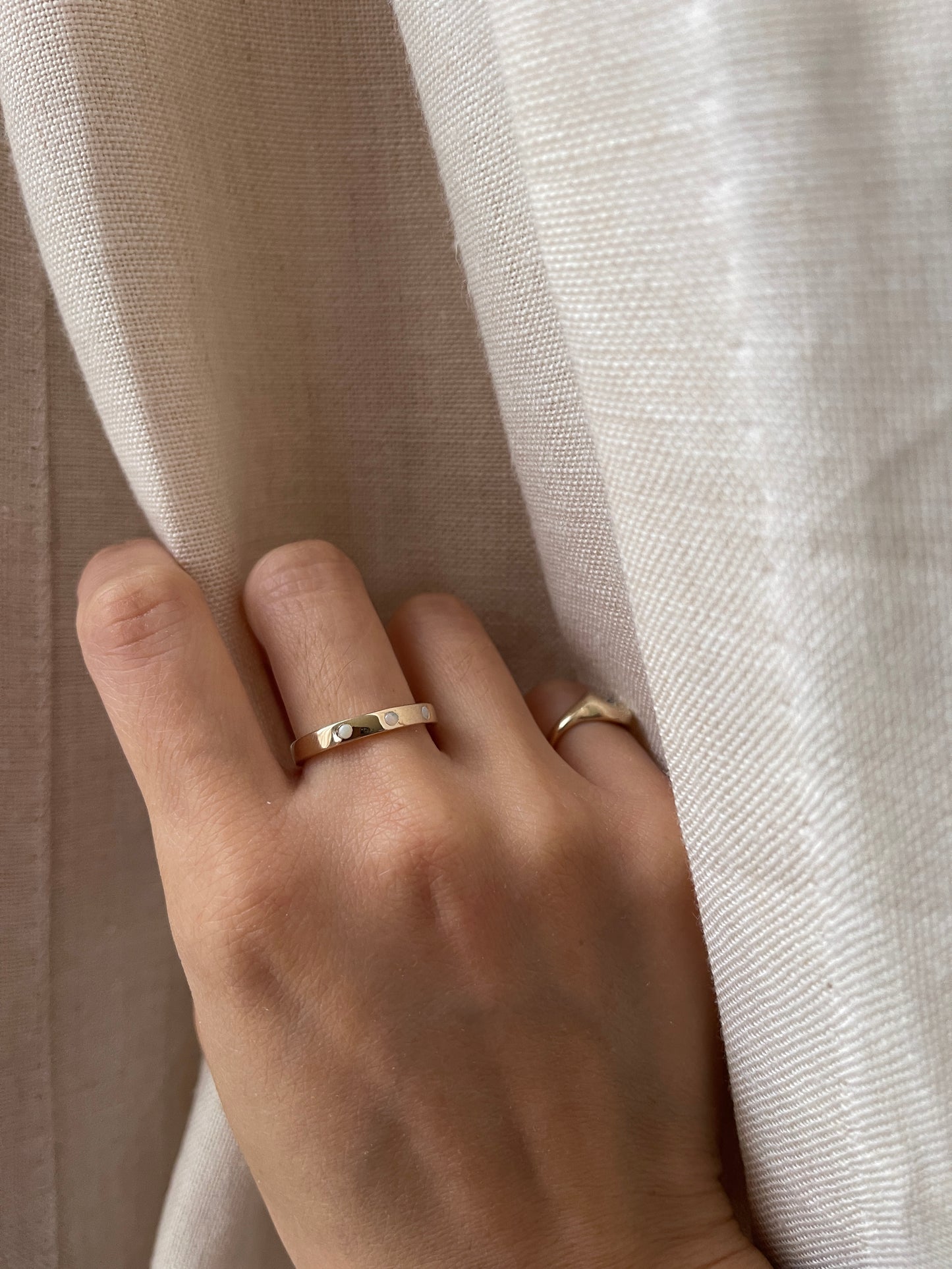 14K 3mm Trio Opal Band