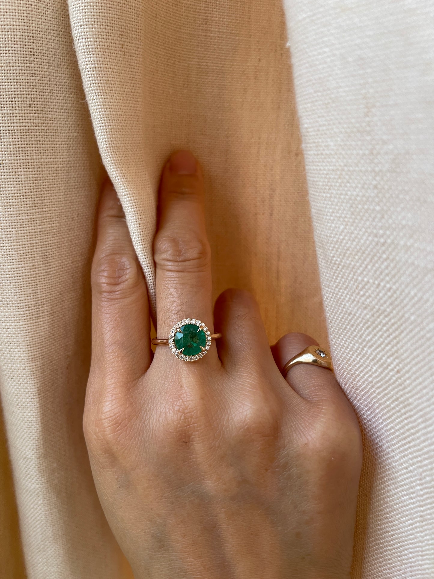 18K 2.05 Carat Emerald Diamond Halo Ring