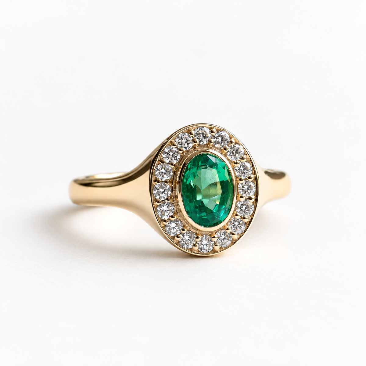 0.825 carat Emerald Signet Ring