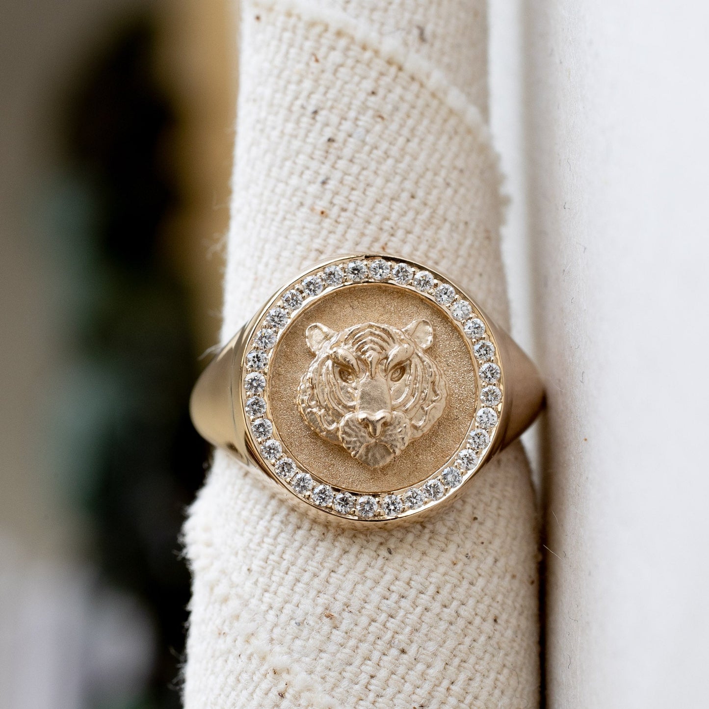 14k Gold Tiger Diamond Signet Ring