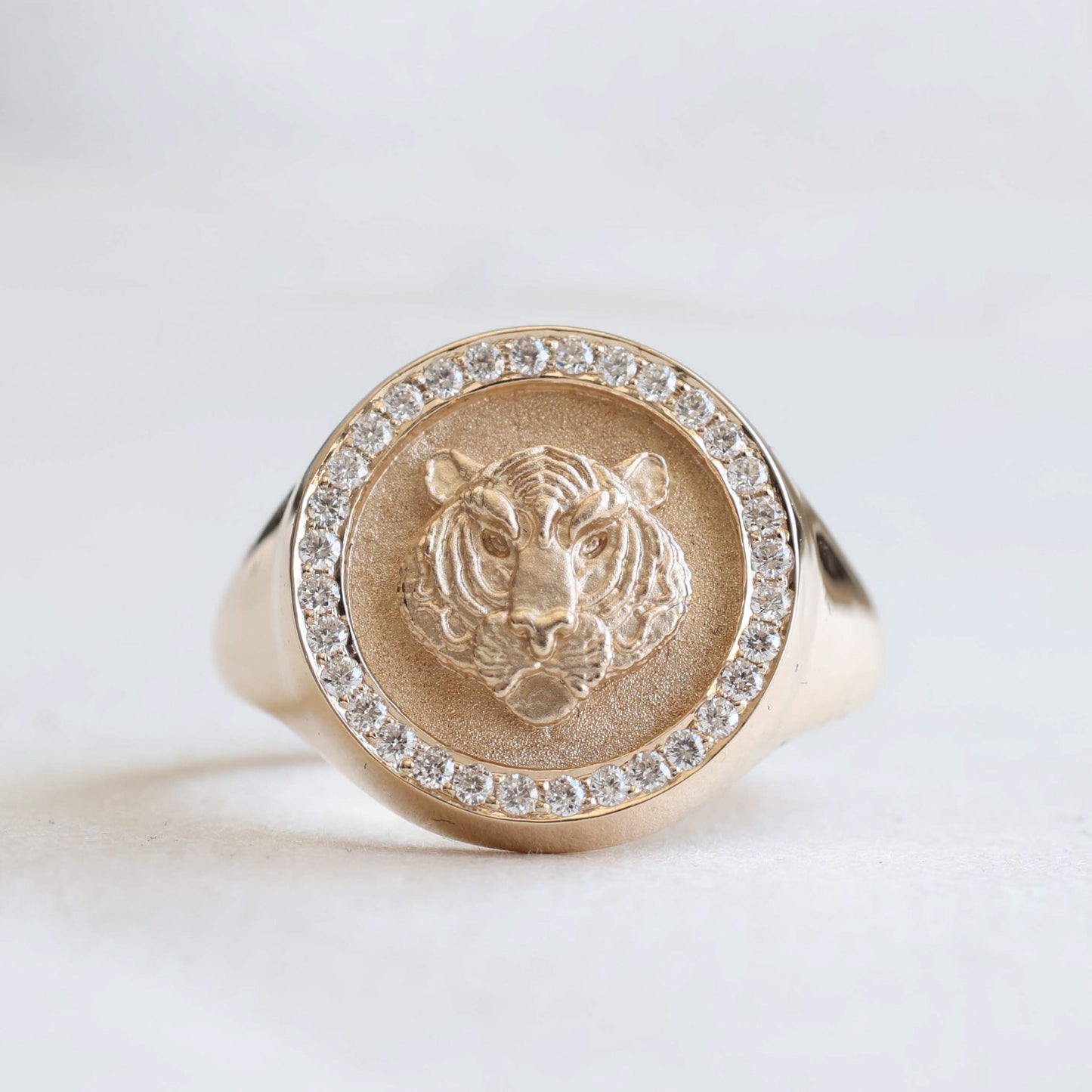 14k Gold Tiger Diamond Signet Ring