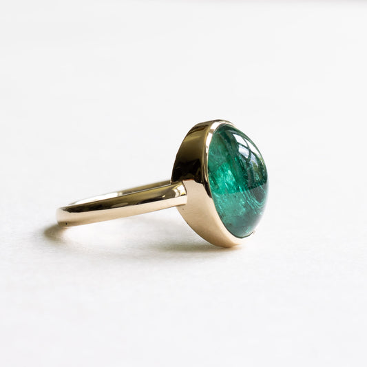 14K Oval 3.69 Carat Emerald Ring