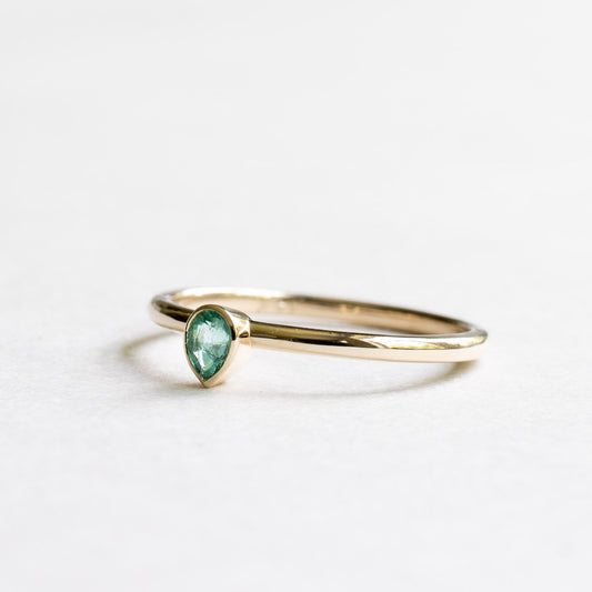 14K Emerald Petite Pear
