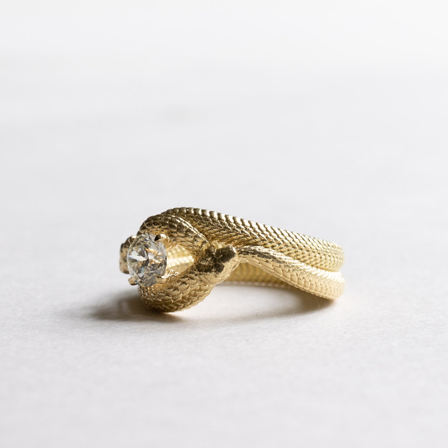 18K Double Serpent Diamond Ring