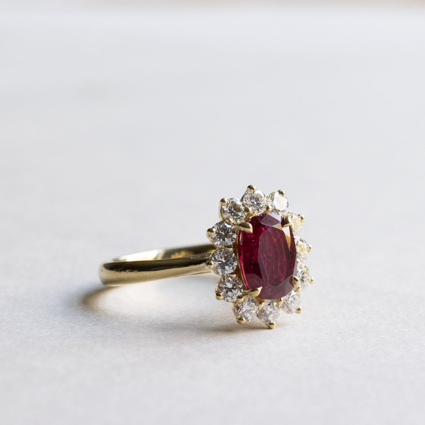 18K 2CT Ruby Diamond Cluster Ring
