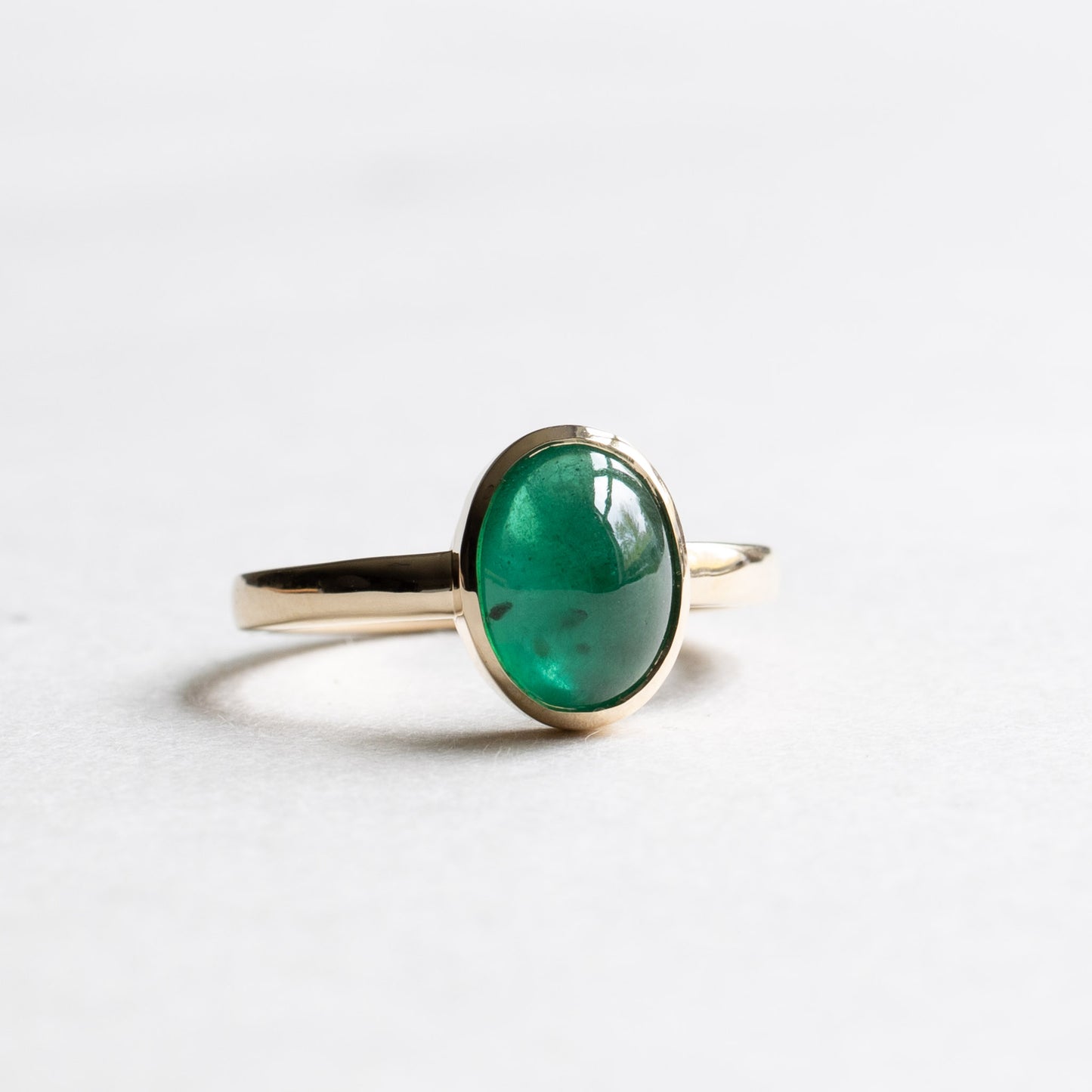14K Oval 2.73 Carat Emerald Ring
