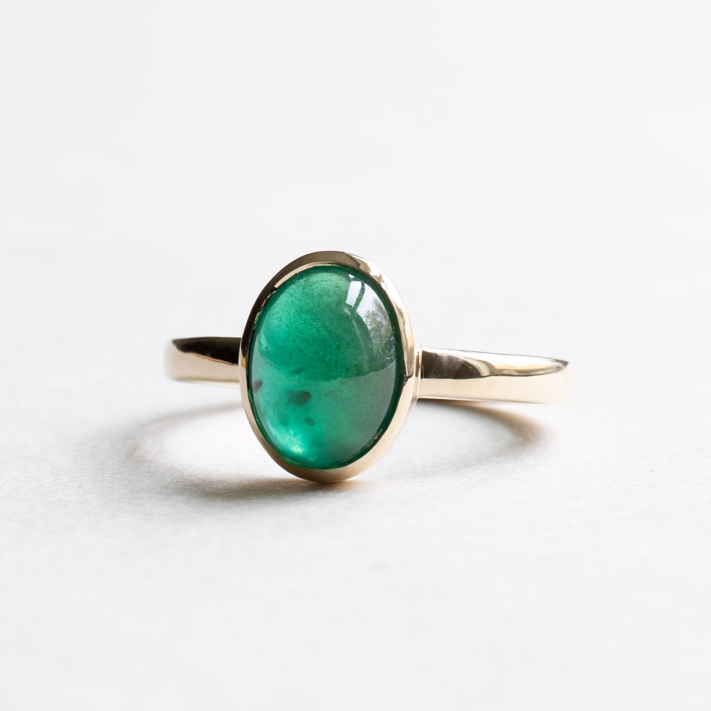 14K Oval 2.73 Carat Emerald Ring