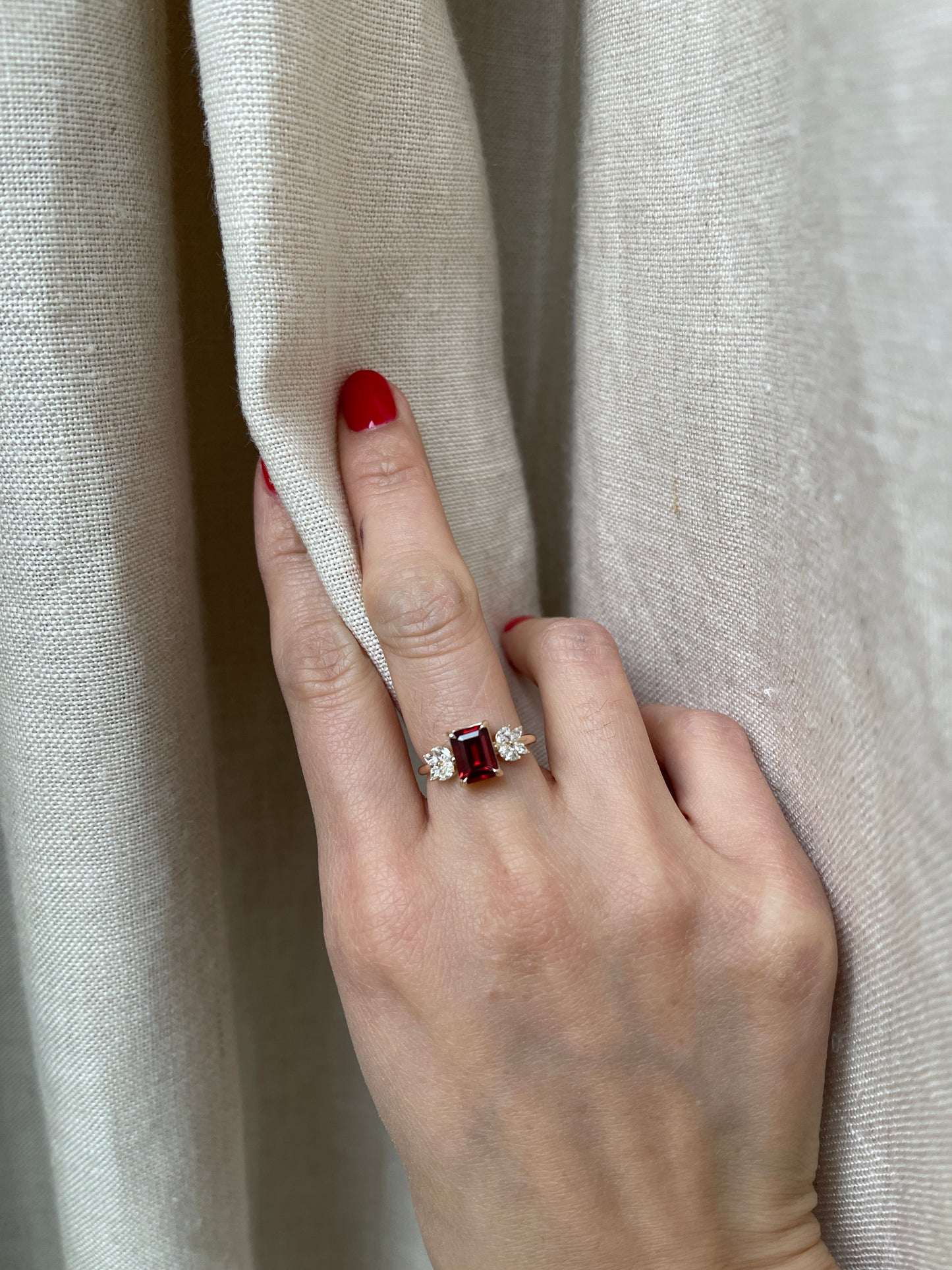 14K 1.5 Carat Garnet Diamond Ring