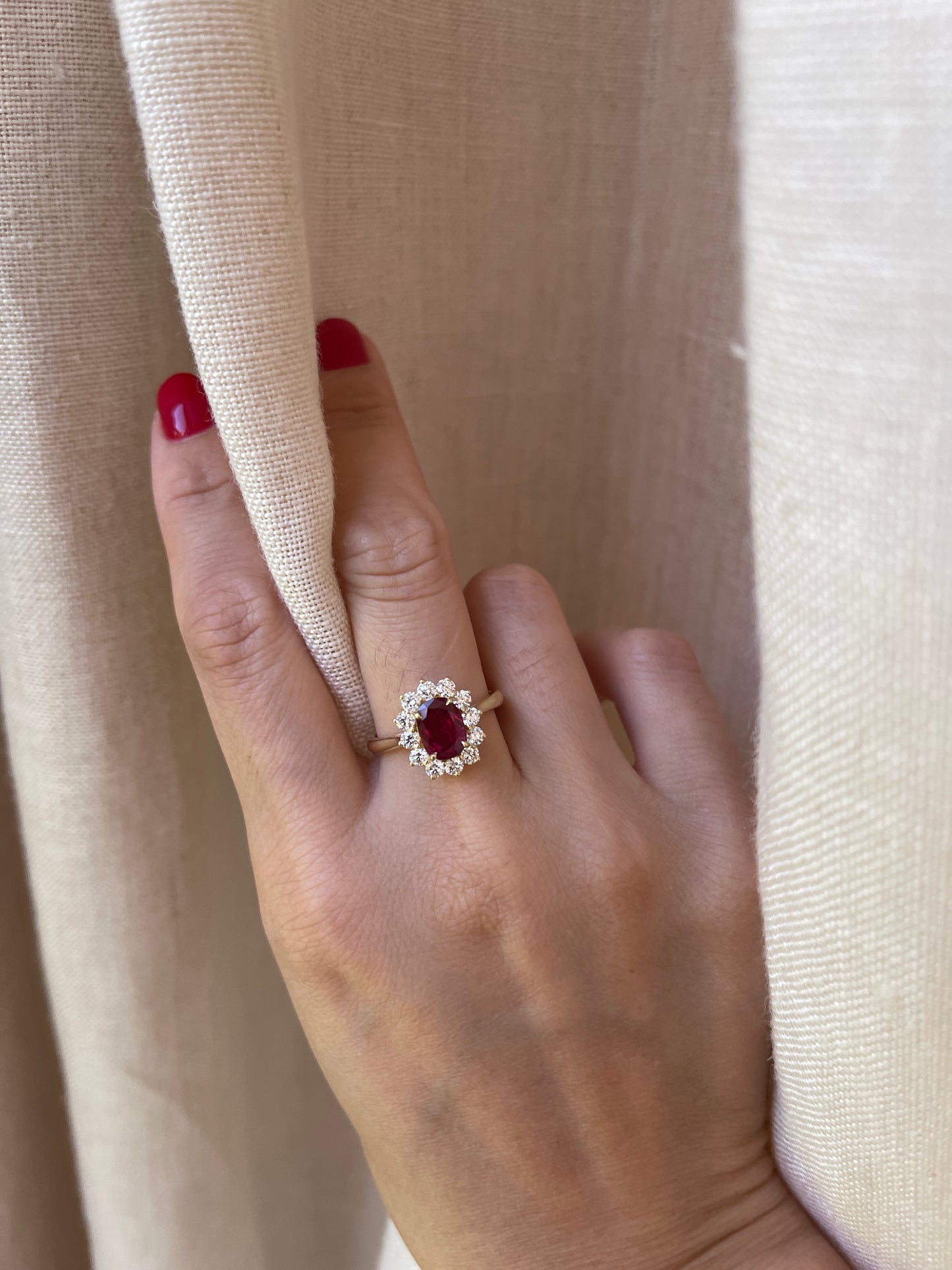 18K 2CT Ruby Diamond Cluster Ring