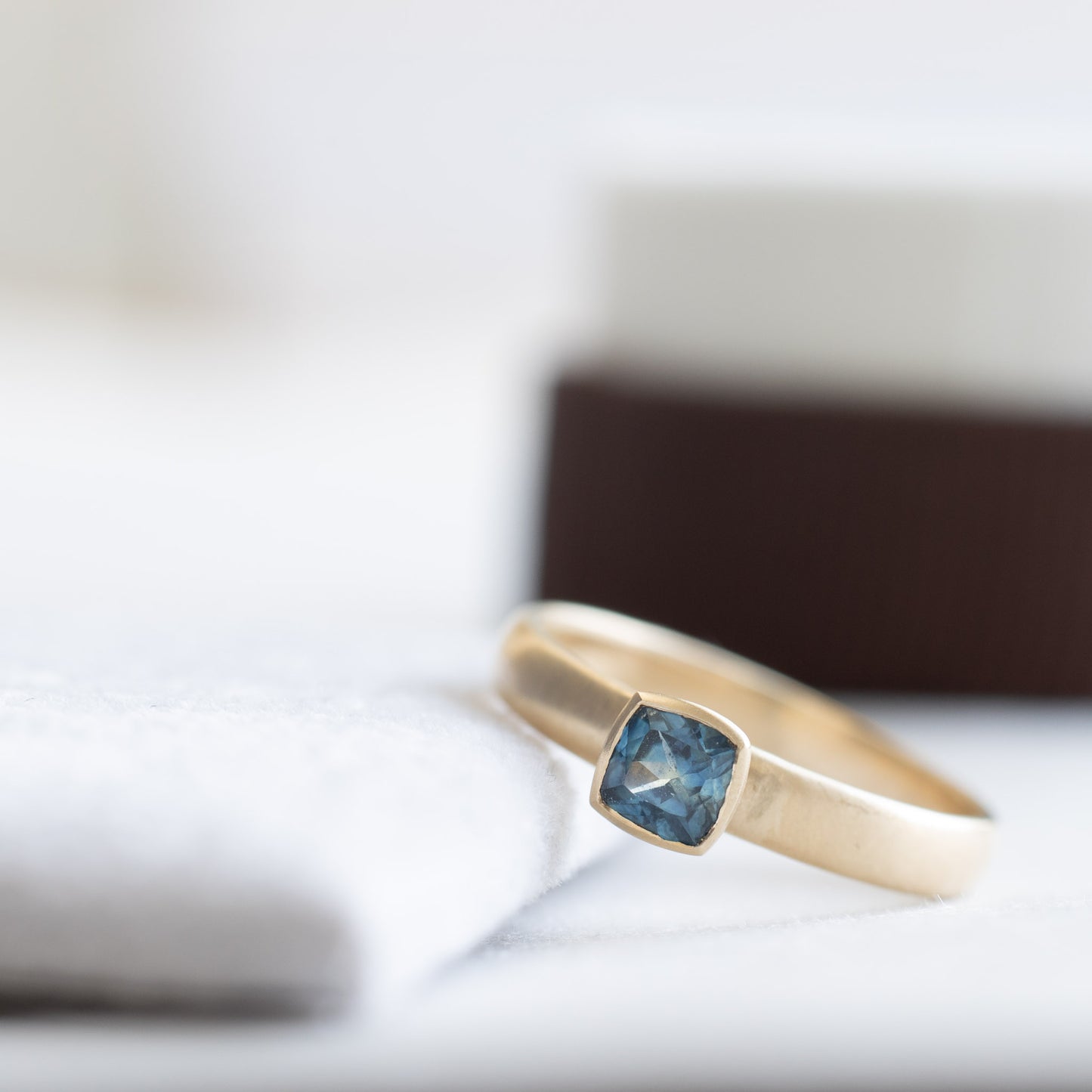 14K Montana Teal Sapphire Ring