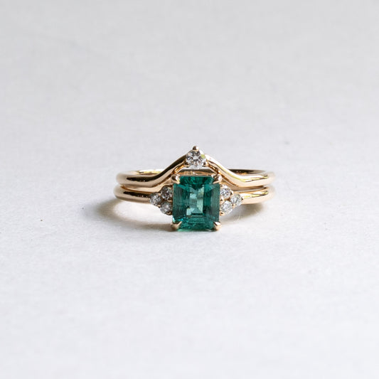 18K Emerald Diamond Ring Set