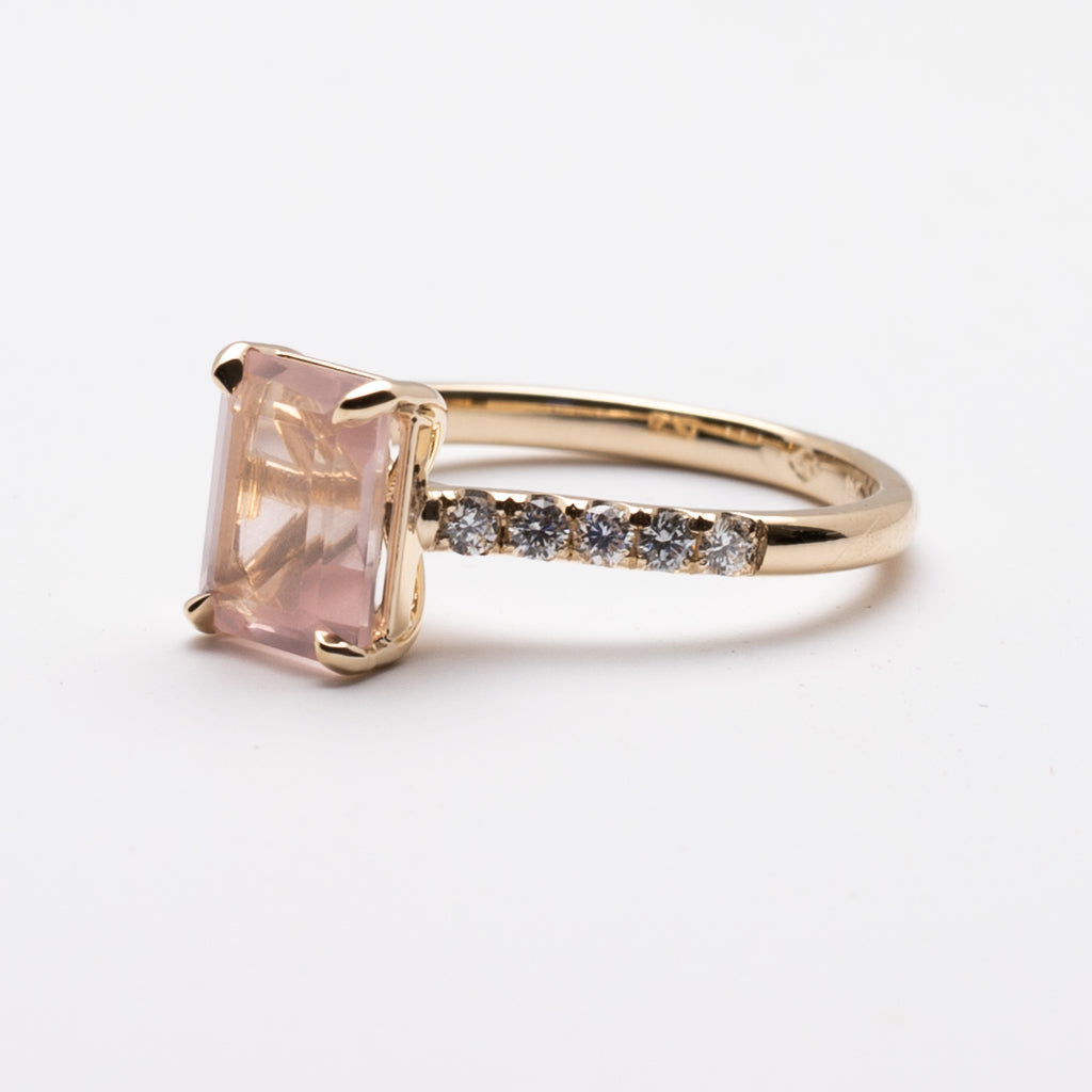 14k Gold Rose Quartz Ring with Diamond