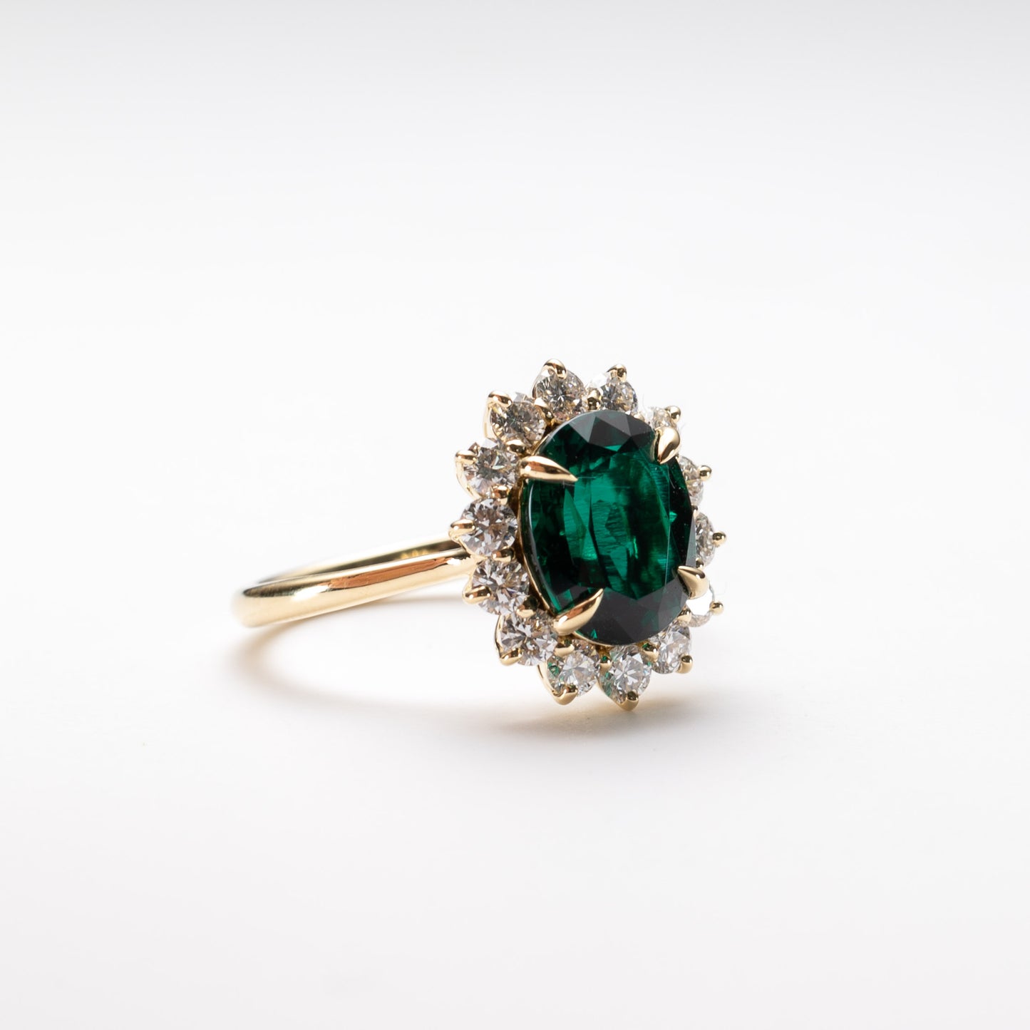 18K 2 Carat Lab Emerald Diamond Ring