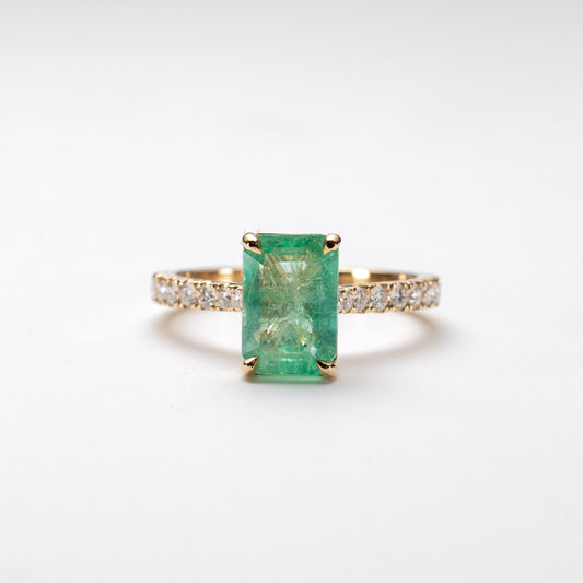 14K 2.54 Carat Emerald Diamond Ring