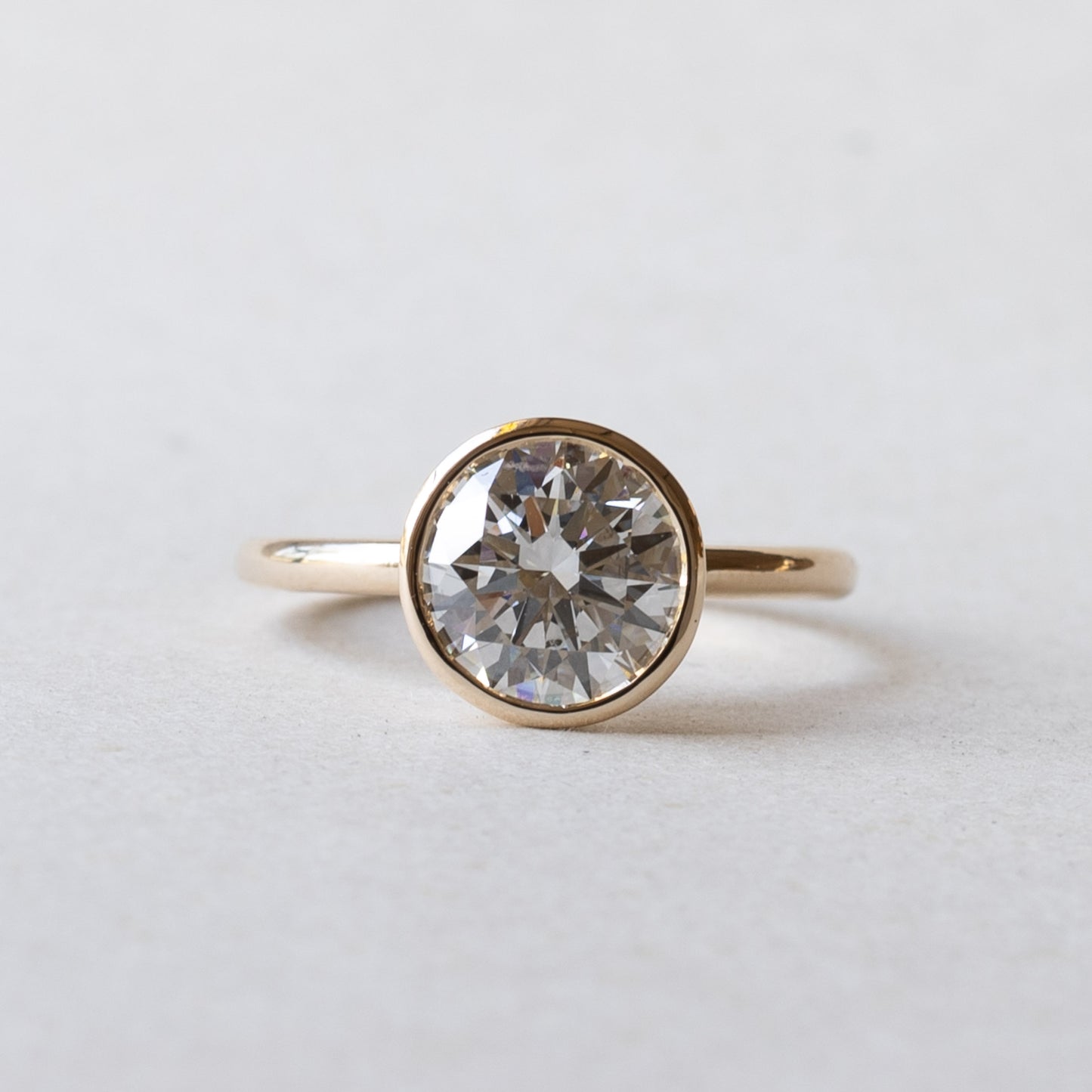 14K 2.5 Carat IGI Lab Diamond Engagement Ring