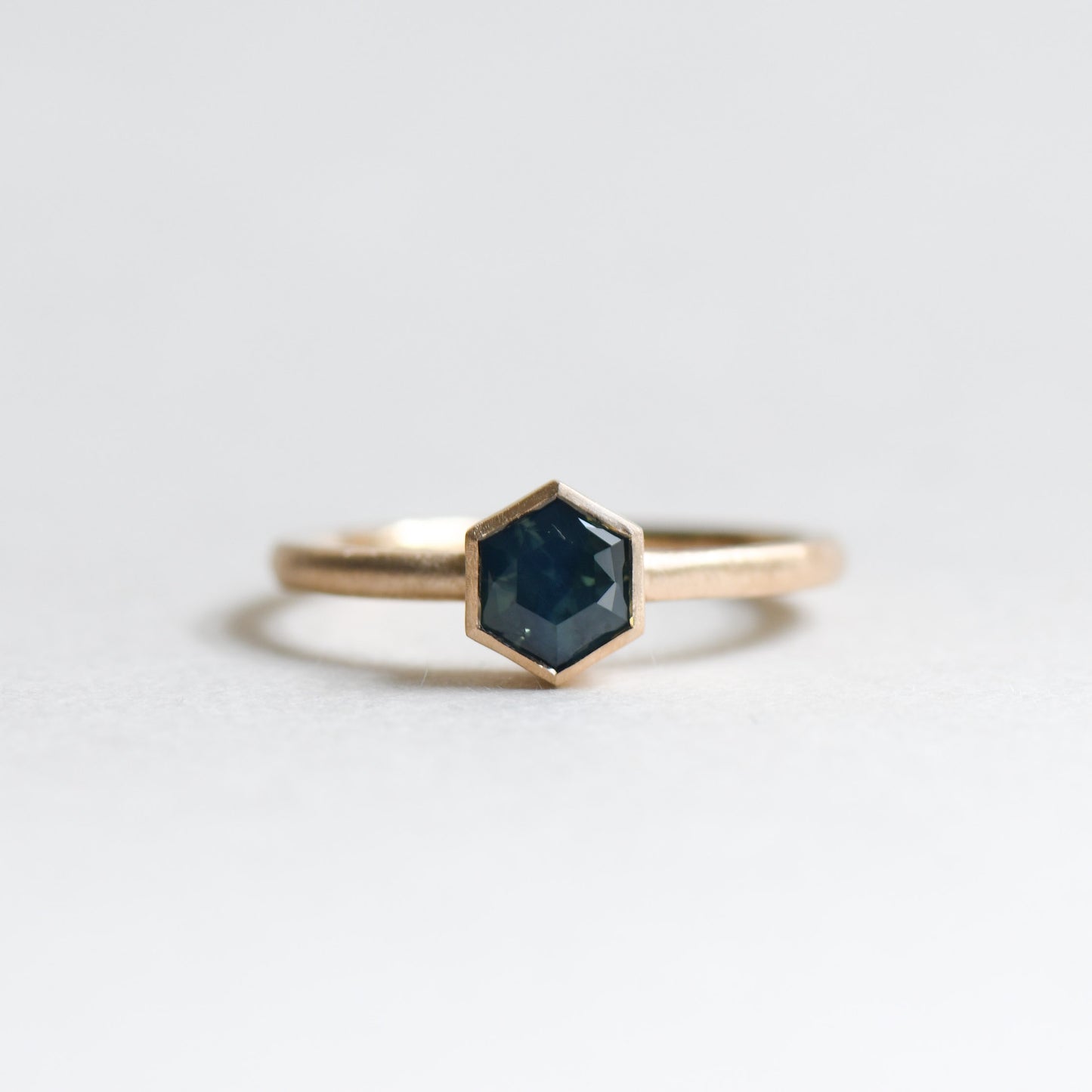 18K Blue Sapphire Ring