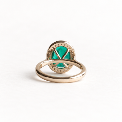 18K Emerald Diamond Halo Ring