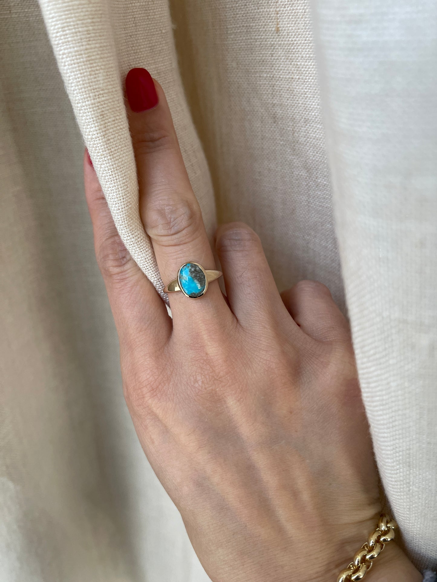 14k Yellow Gold Turquoise Cabochon Ring
