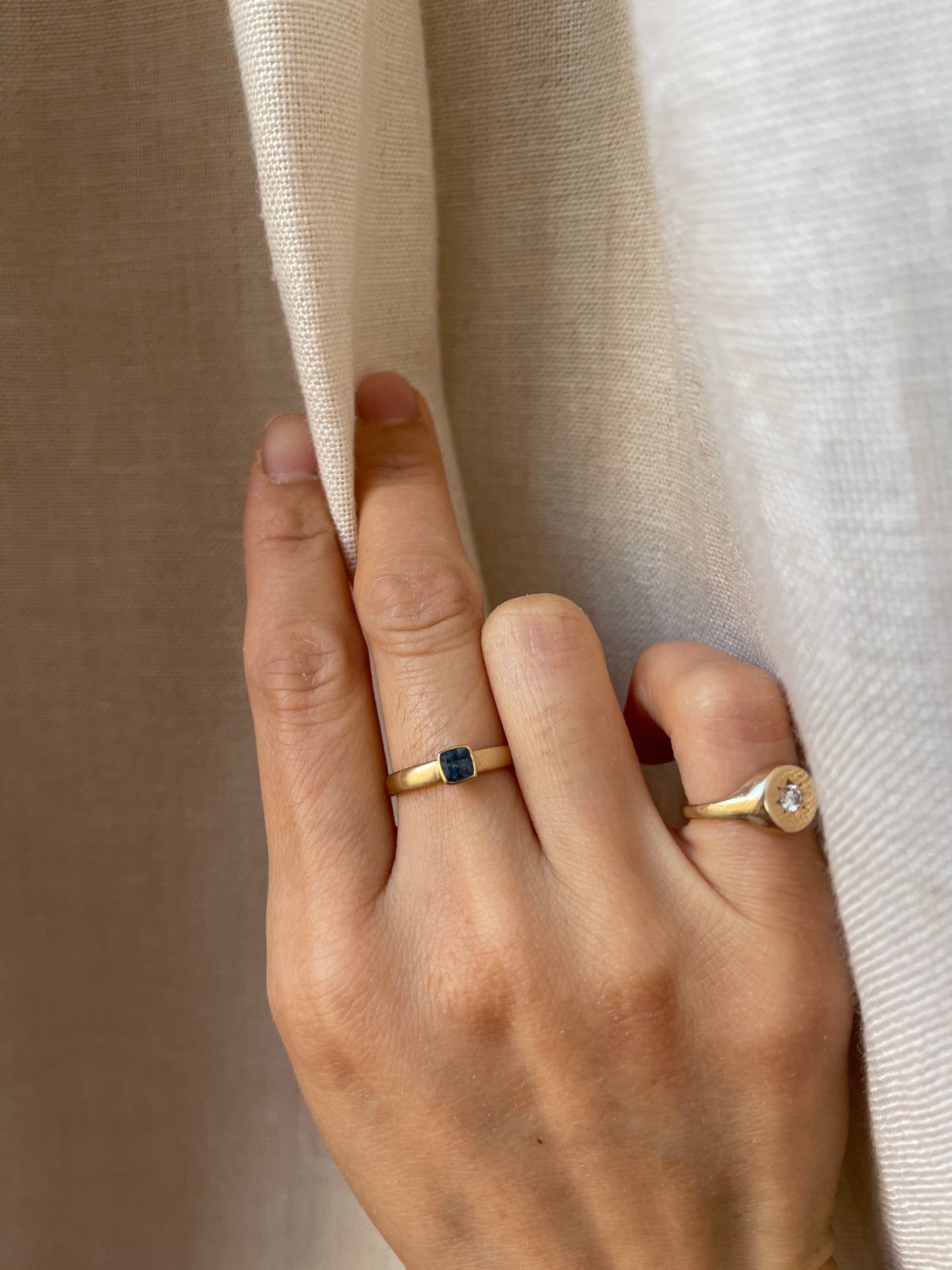 14K Montana Teal Sapphire Ring