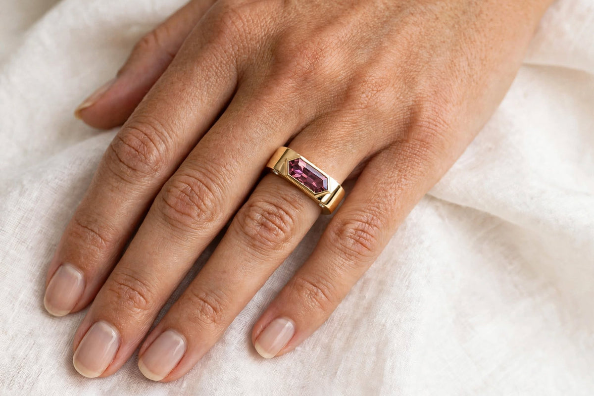 14K Umblaite Garnet Reverse Euro Signet Ring