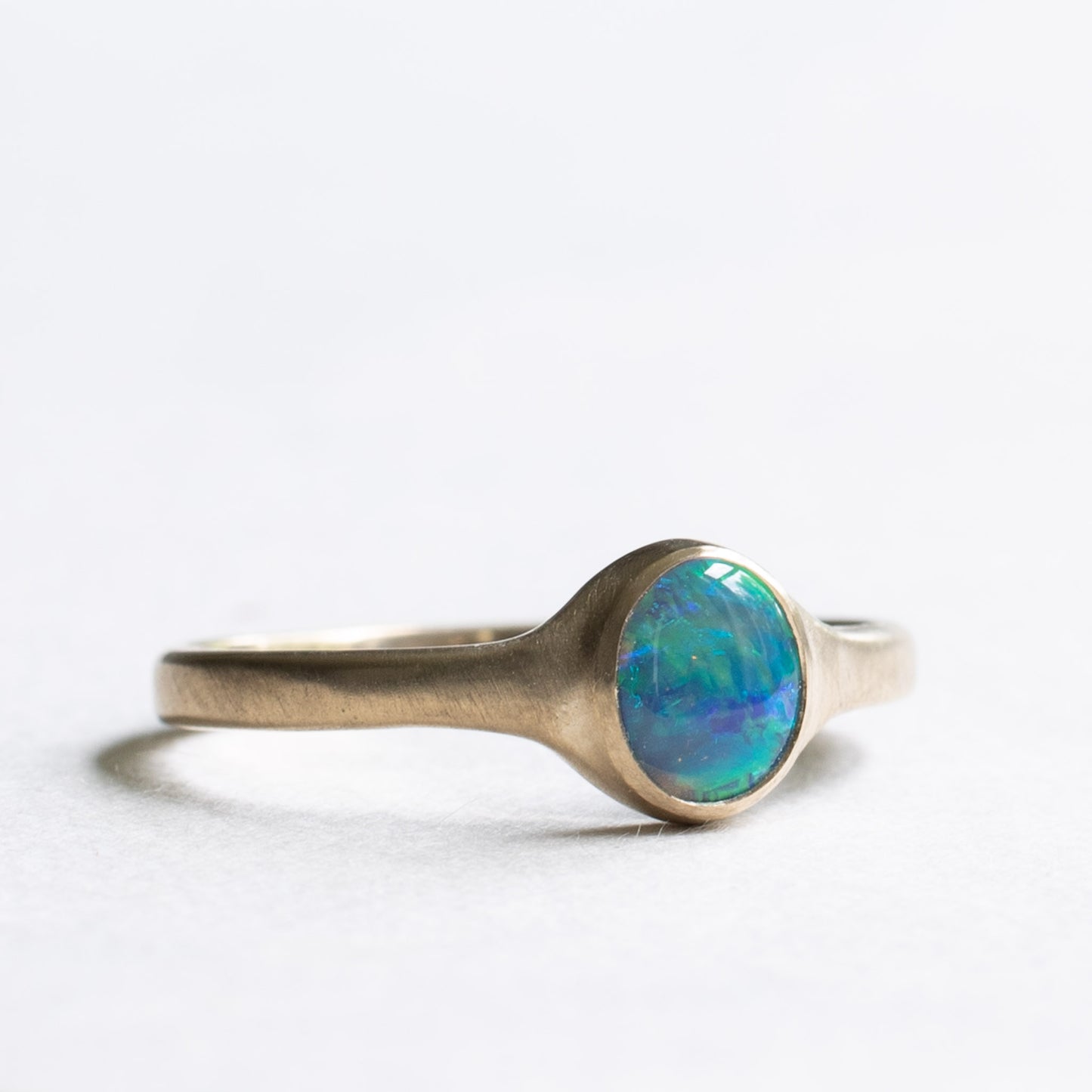 14K Free Flow Opal Ring