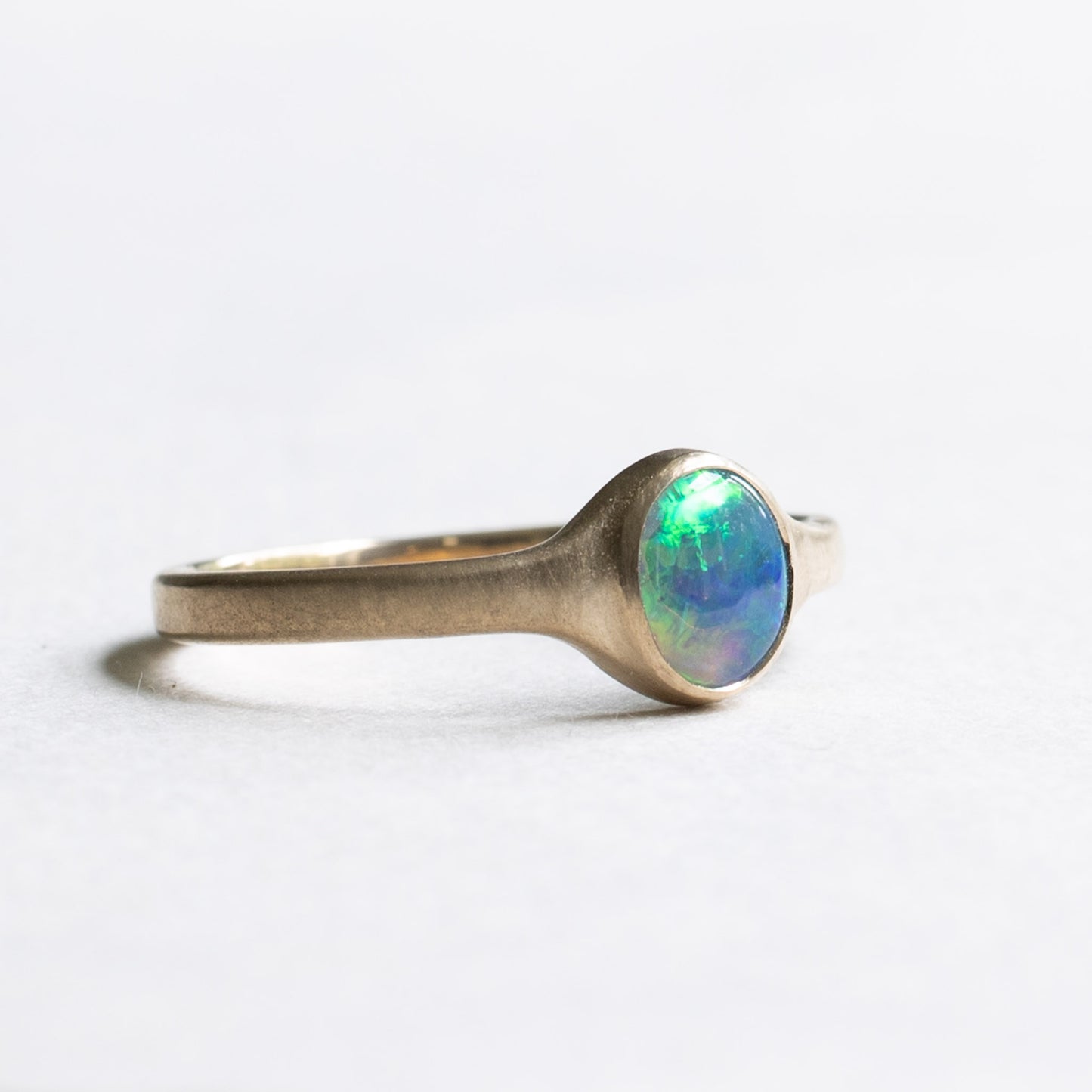 14K Free Flow Opal Ring