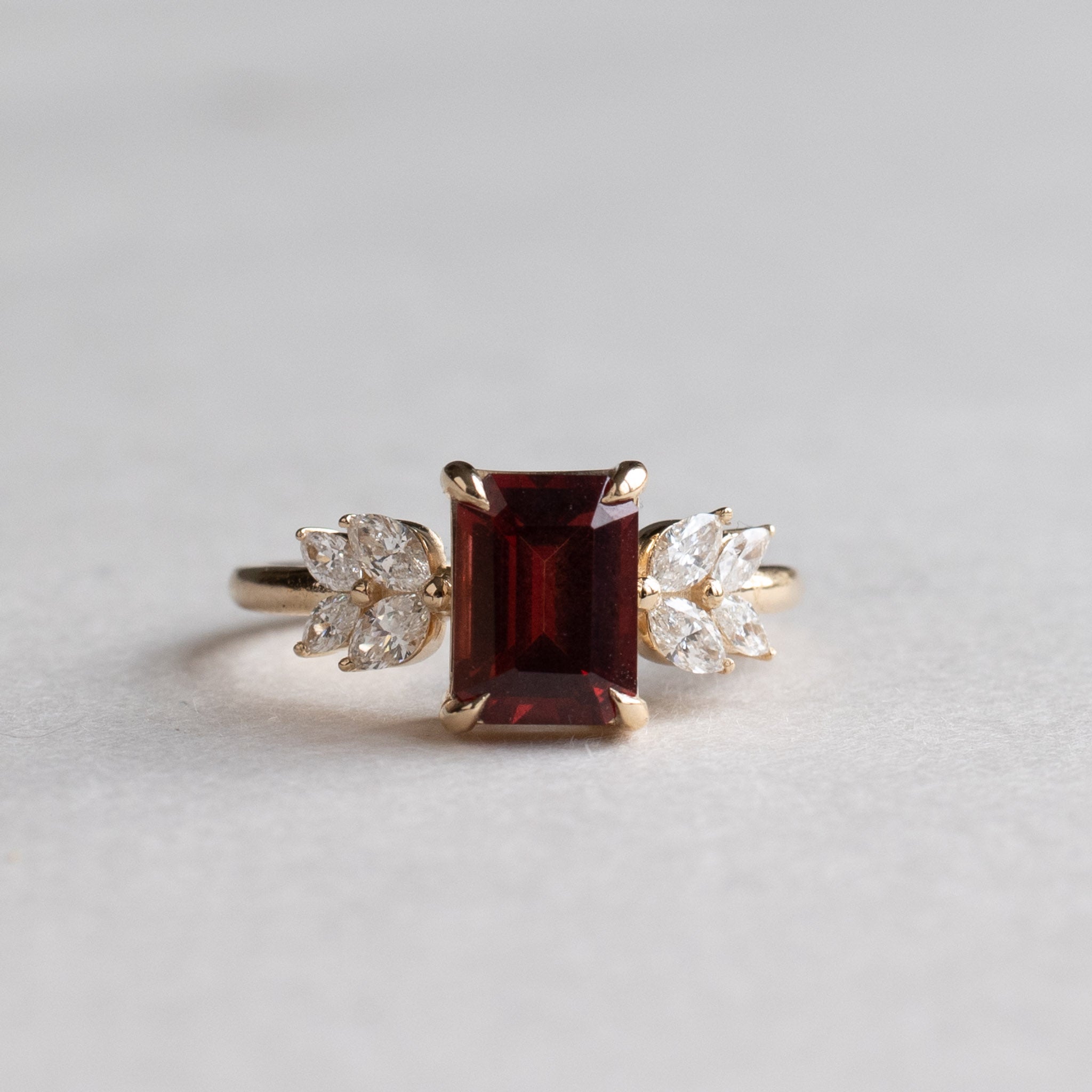 1 carat deals garnet ring